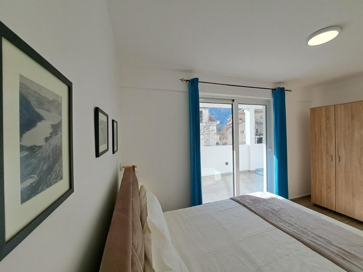 Paun Apartment Kotor Luaran gambar