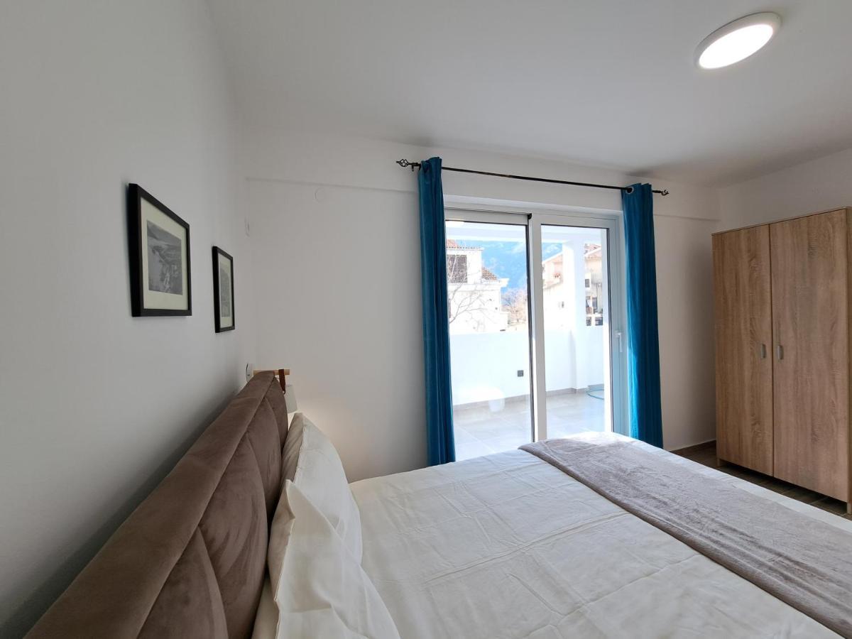 Paun Apartment Kotor Luaran gambar