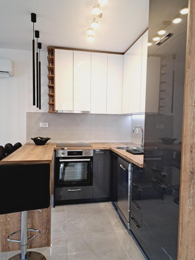 Paun Apartment Kotor Luaran gambar