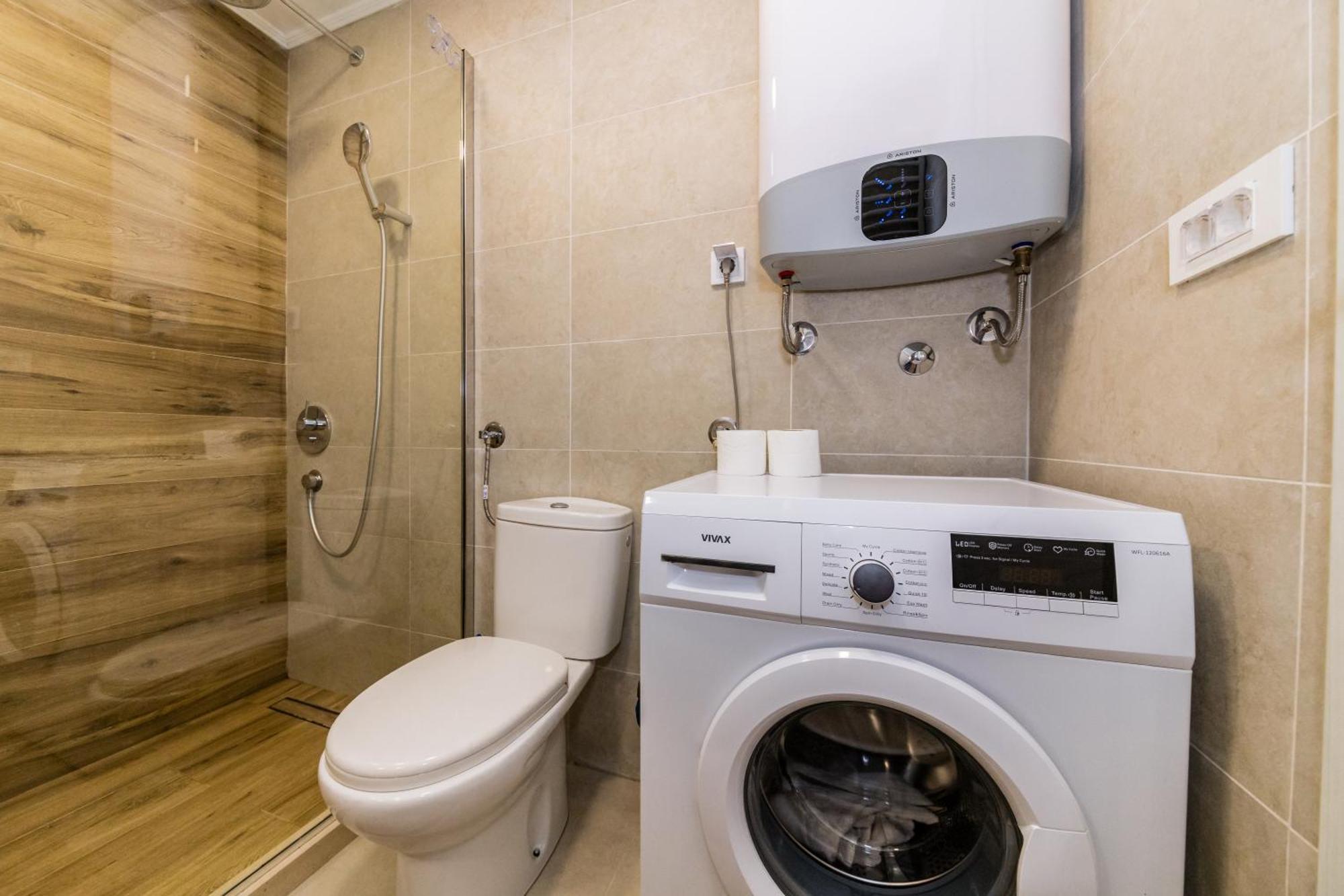 Paun Apartment Kotor Luaran gambar