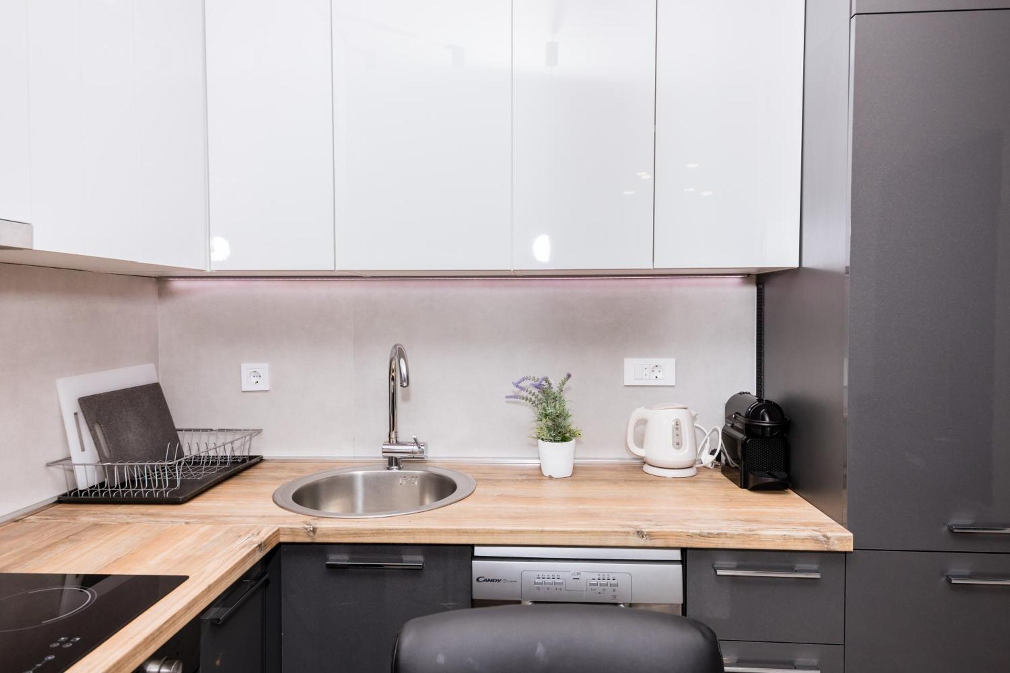 Paun Apartment Kotor Luaran gambar